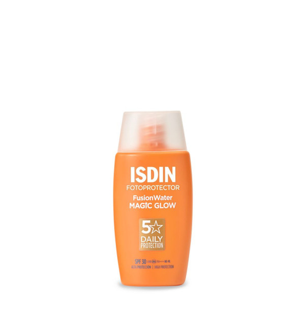 Isdin Fotoprotector solar fusion water magic glow factor 30,  efecto glow inmediato, luminosidad instantánea x 50 ml.